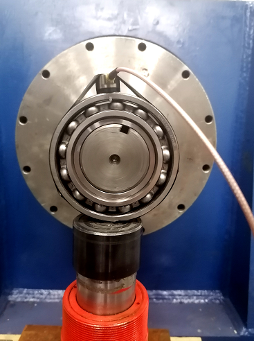 Rotating Machinery Condition Monitoring with Acoustic Emission